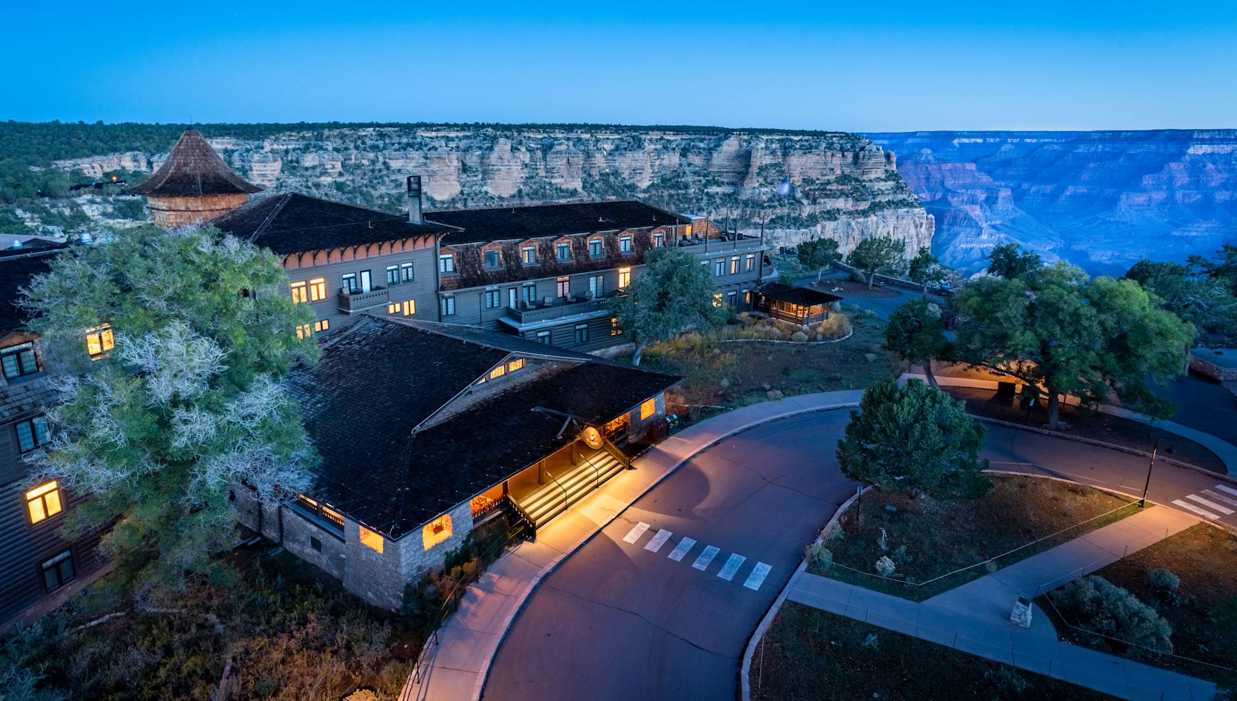 El Tovar Hotel | Grand Canyon National Park Lodges